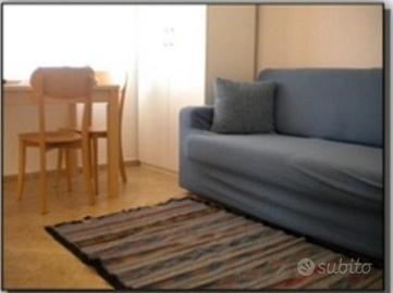 JESOLO LIDO - App.ti fronte p.zza CARDUCCI