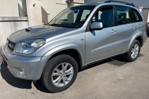 Toyota RAV 4 2.0 D4D Sol 2005 Perfetta 168k km