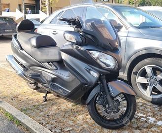 Suzuki Burgman 650