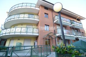 BILOCALE ALL'ULTIMO PIANO CON TERRAZZO