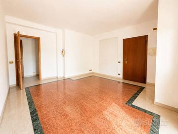 Appartamento di 105 m² con 3 locali a Milano