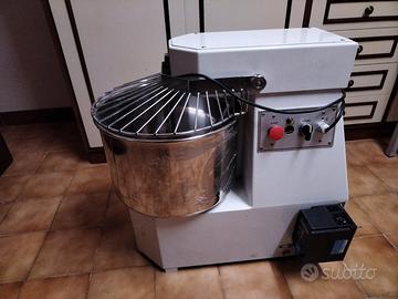 Impastatrice a spirale 