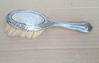 Spazzola in argento anni '40 lunghezza cm. 16
