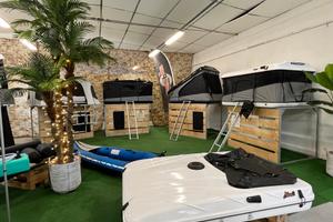 Tenda da Tetto Nuova o anche a N.o.leggi.o James B