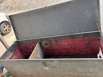 Cassone porta attrezzi per furgone