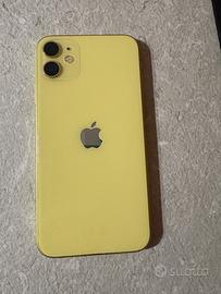 iPhone 11 giallo