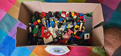 LEGO Originali Sfusi 2 kg – Starter Kit Lotto 2