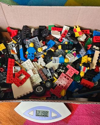 LEGO Originali Sfusi 2 kg – Starter Kit Lotto 2