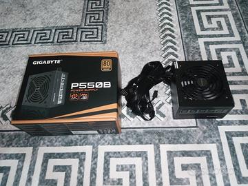 Alimentatore PSU Gaming PC Gigabyte