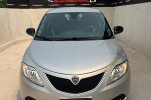 Lancia Ypsilon 1.3 MJT 16V 95 CV 5 porte S&S PLATI