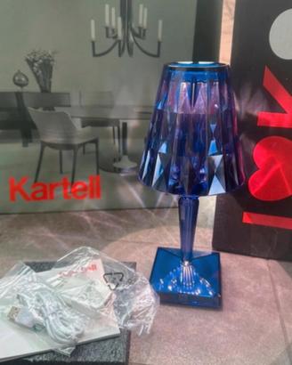 Kartell lampada ricaricabile