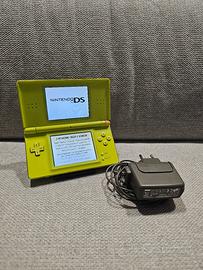 Nintendo DS Lite con Caricatore