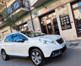 Peugeot 2008 1.2 BENZINA 82CV ALLURE TETTO