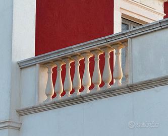 Balaustre in pietra calcarea