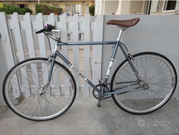 Bici scatto fisso