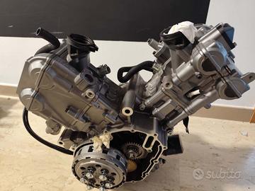 BLOCCO MOTORE SUZUKI SV 650 K8 NUOVO - MAI ACCESO