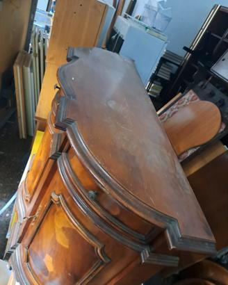Credenza stile veneziano noce e radica 3 ante