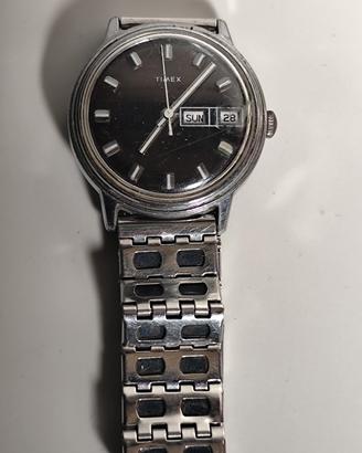 Orologio vintage Timex con datario 
