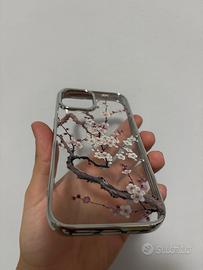 Cover custodia iPhone 15 con stampa fiori