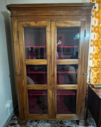 Mobile in legno del 1800