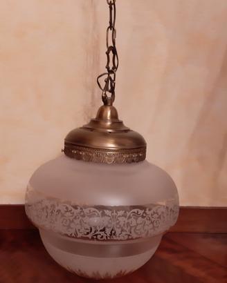 Lampadario più due lampade da parete