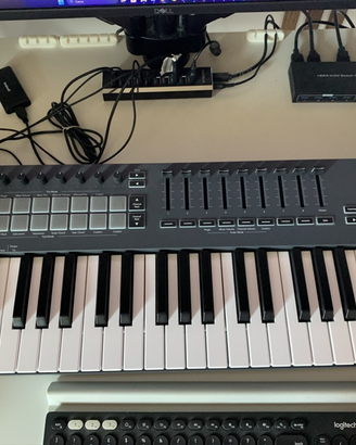 Novation FLKEY49 - Controller MIDI