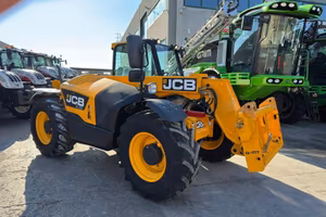 SOLLEVATORE TELESCOPICO JCB 526-56 AGRI