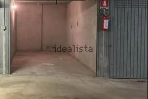Garage in pavia