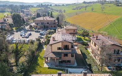 Villa Bifamiliare di recente costruzione