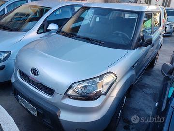 Ricambi usati Kia Soul 1.6 crdi del 2010