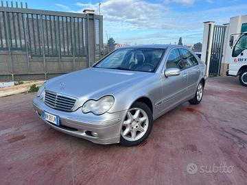 Mercedes-benz C 220 250 turbodiesel cat Elegance