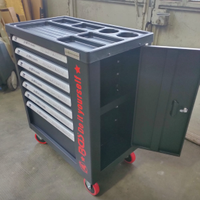 Carrello con 172 utensili