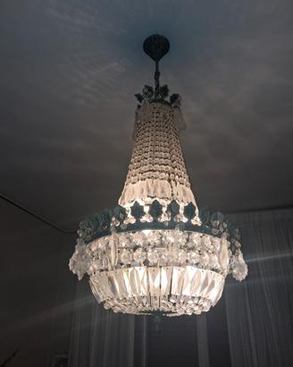 Lampadario impero vintage a cascata di cristalli