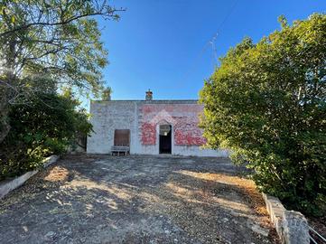 CASA DI CORTE A CEGLIE MESSAPICA