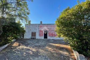 CASA DI CORTE A CEGLIE MESSAPICA