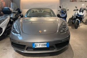 Porsche 718 Spyder Boxster 2.0