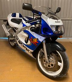 Suzuki gsxr 600