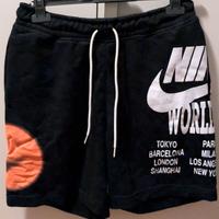 short pantaloncini Nike World Tour