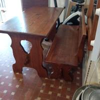 Tavoli e panche birreria