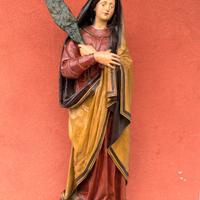 Antica madonna in cartapesta santa Giulia