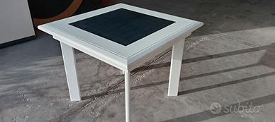 tavolo di design 100cm x  100cm