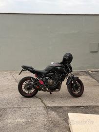 Yamaha mt-07 2015