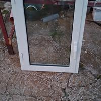 finestra alluminio avorio