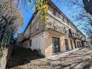 5 LOCALI A GATTATICO