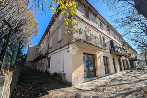 5 LOCALI A GATTATICO