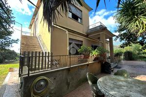 CASA INDIPENDENTE A APRILIA