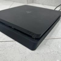 PlayStation 4 slim