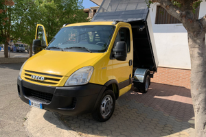 Iveco Daily ribaltabile trilaterale nuovo