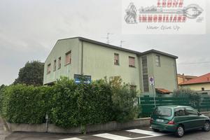 Immobile di 90 m² a Dresano