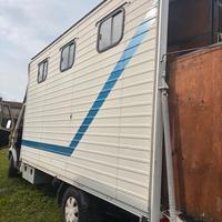 Van trasporto cavalli